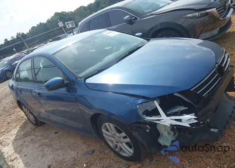 2018 Volkswagen Jetta 1.4T S z USA, uszkodzony, nr VIN 3VW2B7AJ1JM242553